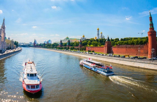 Речные прогулки по Москве – лучшее времяпровождение жарким летним днем!