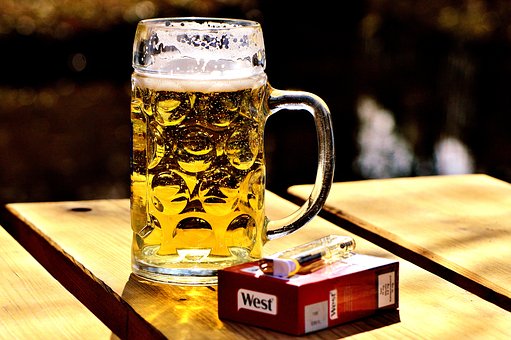 Russia wants to introduce additional tax on tobacco and alcohol sales