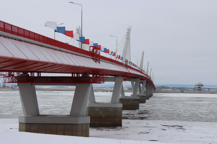 Компот кто быстрее построит мост