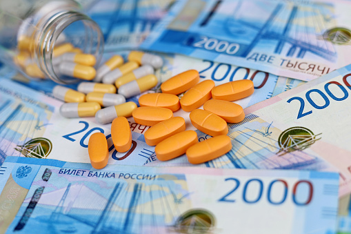 Правительство выделило 20 млрд рублей на лекарства от COVID