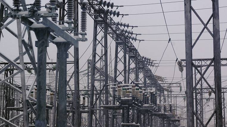 Power engineers of DRSK around the clock eliminate the consequences of a cyclone in Primorye