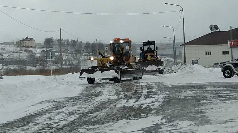 Движение автобусов приостановили из-за снежного циклона в Хабаровском крае