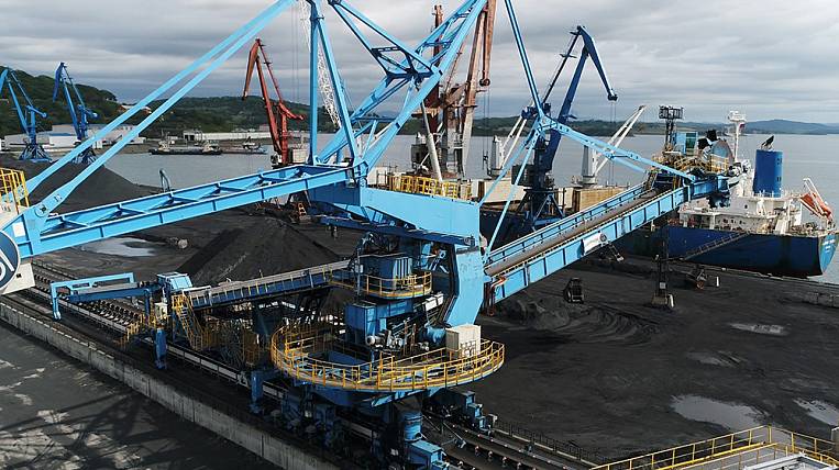 Индия хочет в десятки раз увеличить импорт коксующегося угля из России